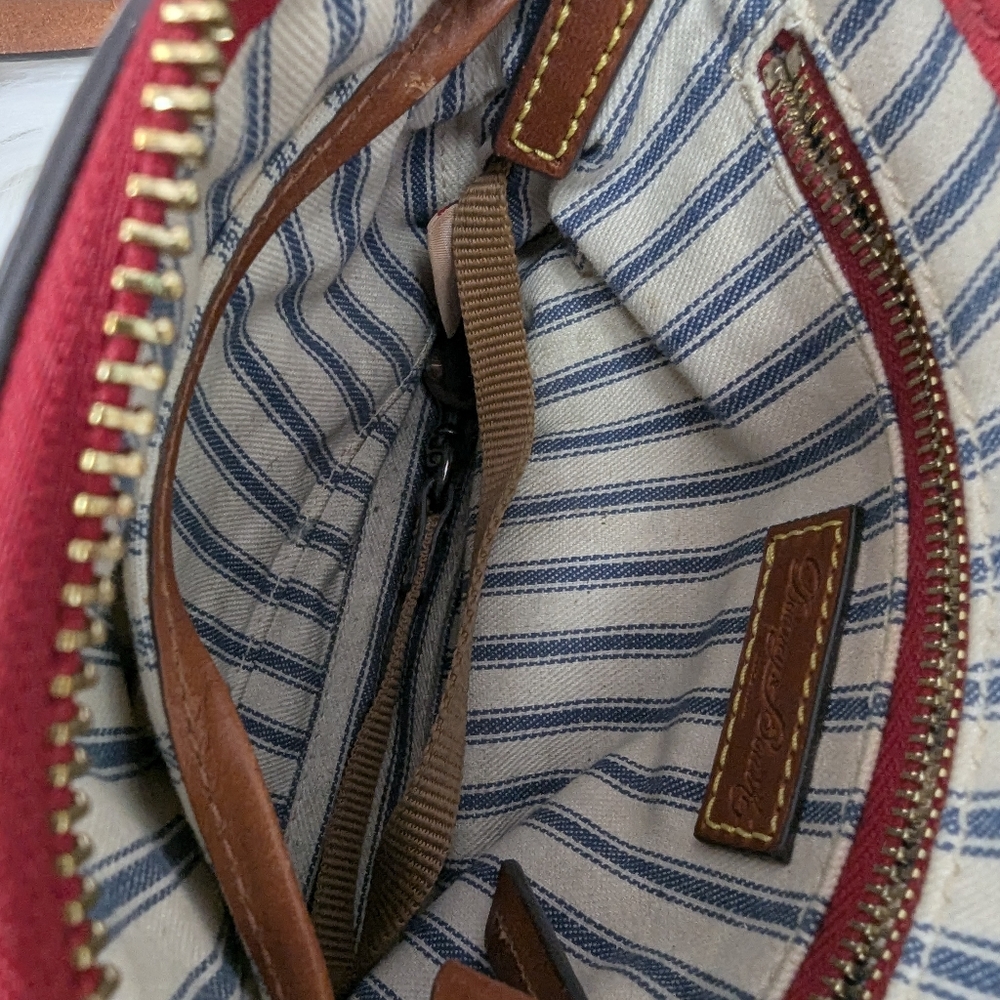 Dooney And Bourke Wayfarer Domed Crossbody Taupe Tan - Picture 3 of 4